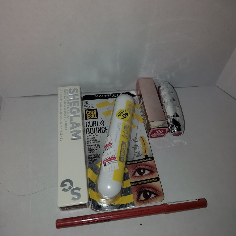 Maybelline Makeup Set with Lipstick and Mascara